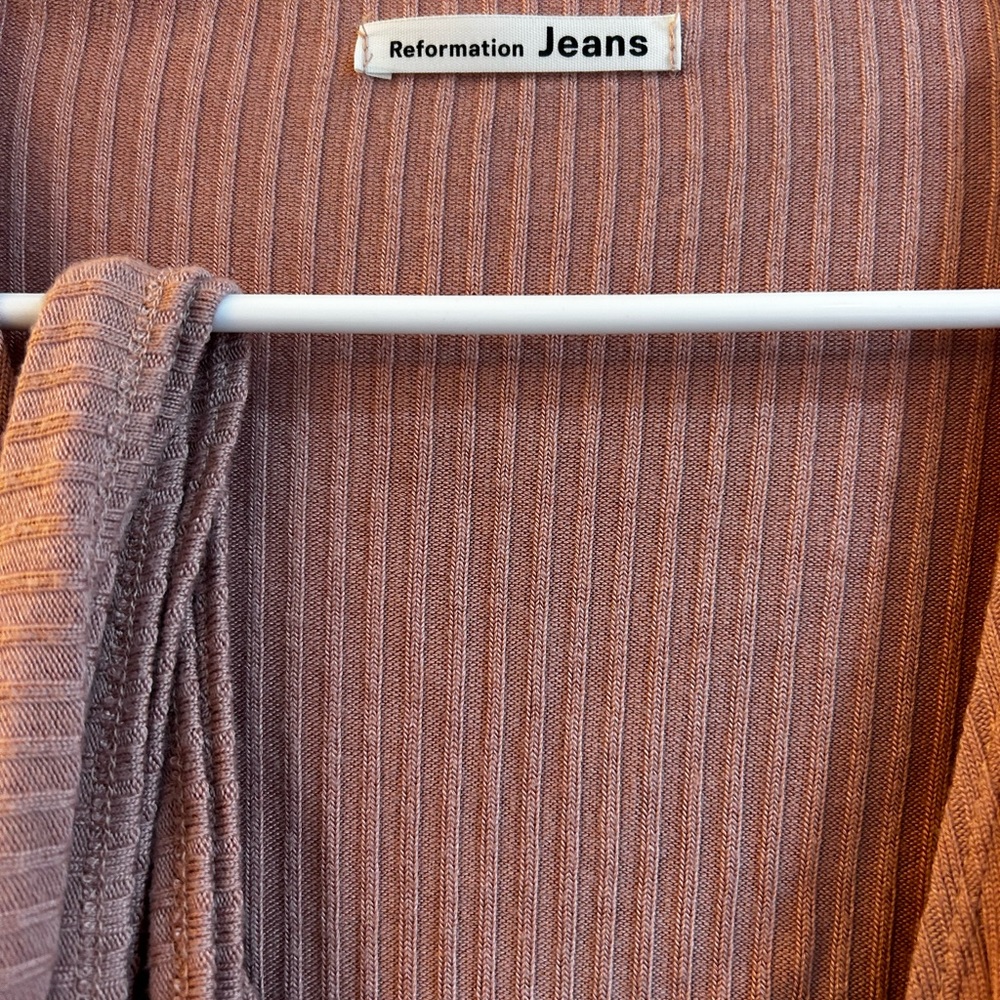 Reformation Wrap Ballet Core Top - Picture 2 of 4